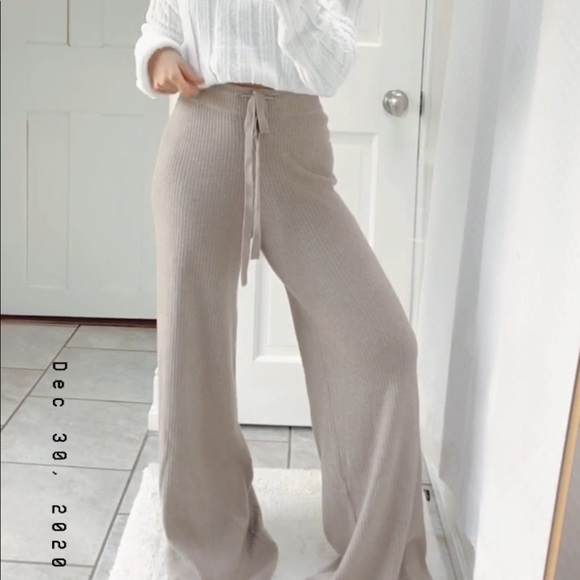 Milan Palazzo Pant Sweats - Picture 8 of 10